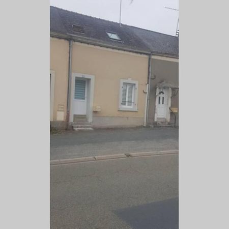Maison de bourg avec extérieur. Grez-en-Bouere Extérieur photo