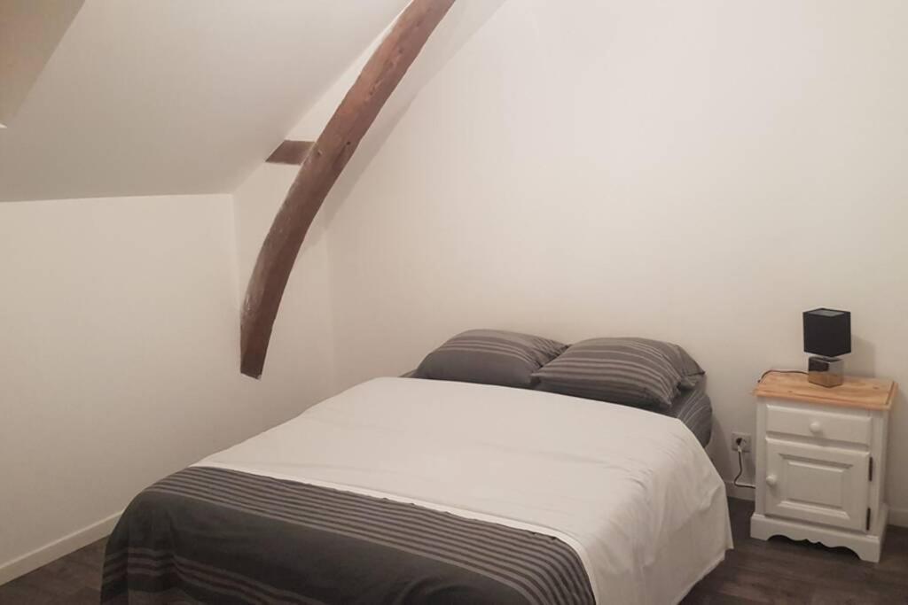 Maison de bourg avec extérieur. Grez-en-Bouere Extérieur photo